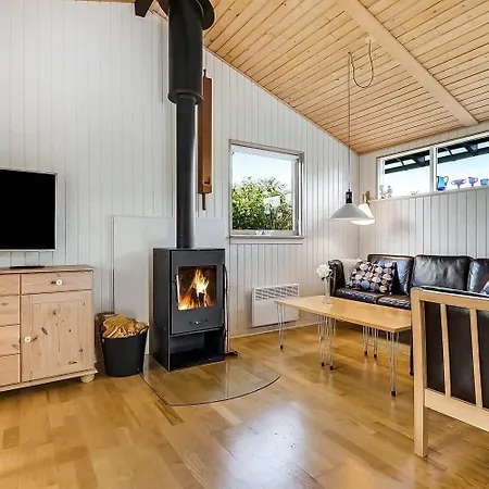 30512-odder-hasselvaenget-9 בית נופש *